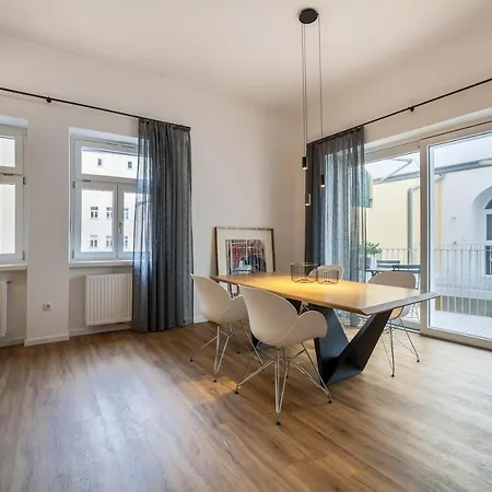 Amort Lägenhet Merano